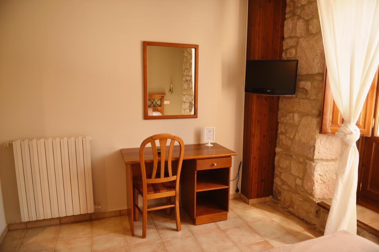 Hostal San Martin โมลินอส เด ดูเอโร ภายนอก รูปภาพ
